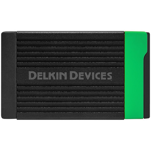 قارئ بطاقات الذاكرة USB 3.2 CFexpress من Delkin Devices
