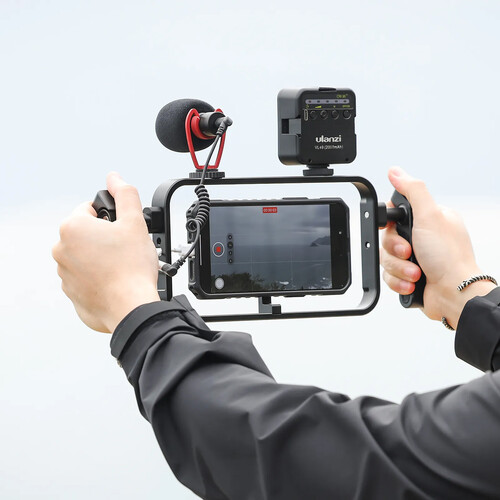 Ulanzi MG-001 Magnetic Phone Cage Ulanzi MG-001 Magnetic Phone Cage