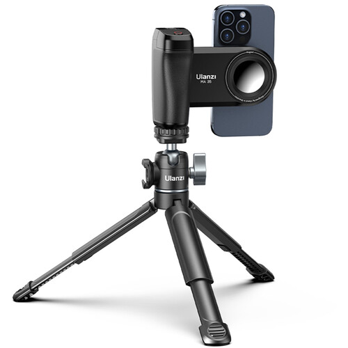 Ulanzi MA35 MagSafe Bluetooth Smartphone Camera Shutter and Grip Ulanzi MA35 MagSafe Bluetooth Smartphone Camera Shutter and Grip