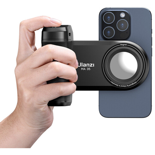 Ulanzi MA35 MagSafe Bluetooth Smartphone Camera Shutter and Grip Ulanzi MA35 MagSafe Bluetooth Smartphone Camera Shutter and Grip