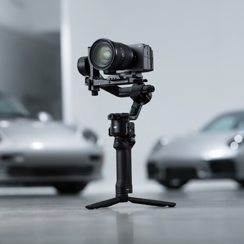 DJI RS 5 Gimbal Stabilizer Combo