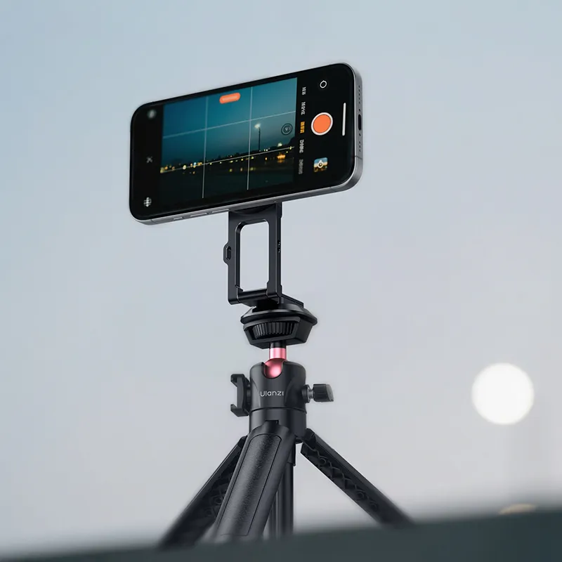 Ulanzi MA50 Magnetic Phone Holder 1/4" Screw Port &Uka M039 Ulanzi MA50 Magnetic Phone Holder 1/4" Screw Port &Uka M039